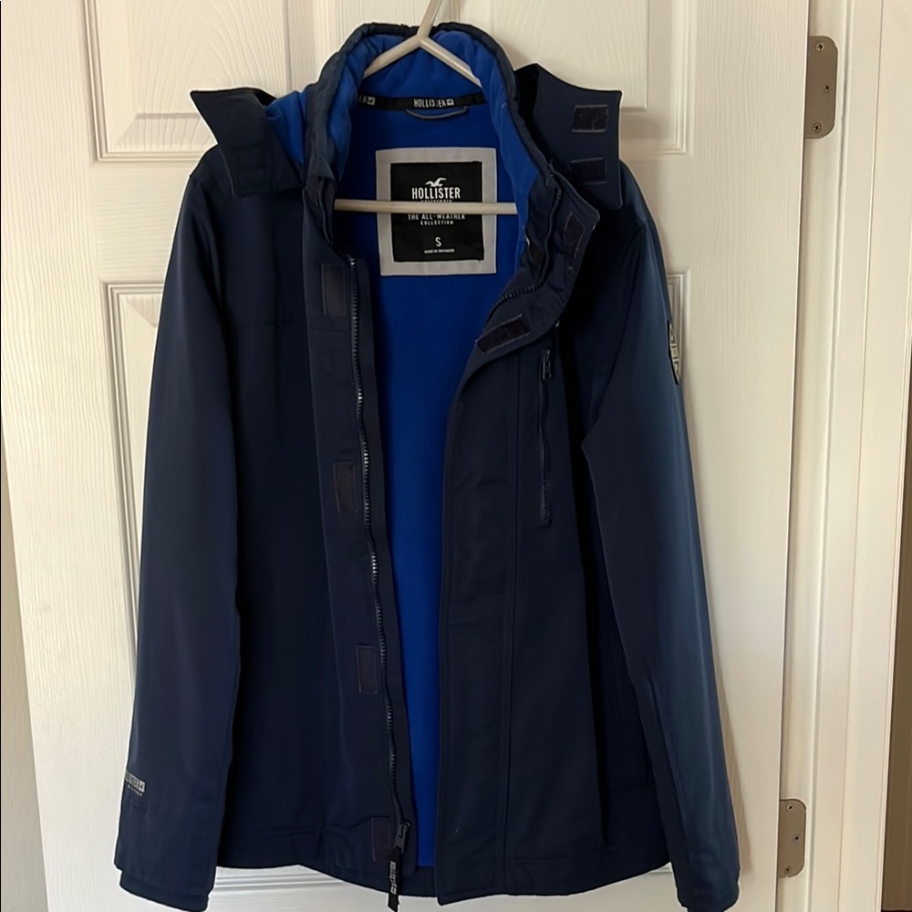 Hollister Men's Navy Jacket